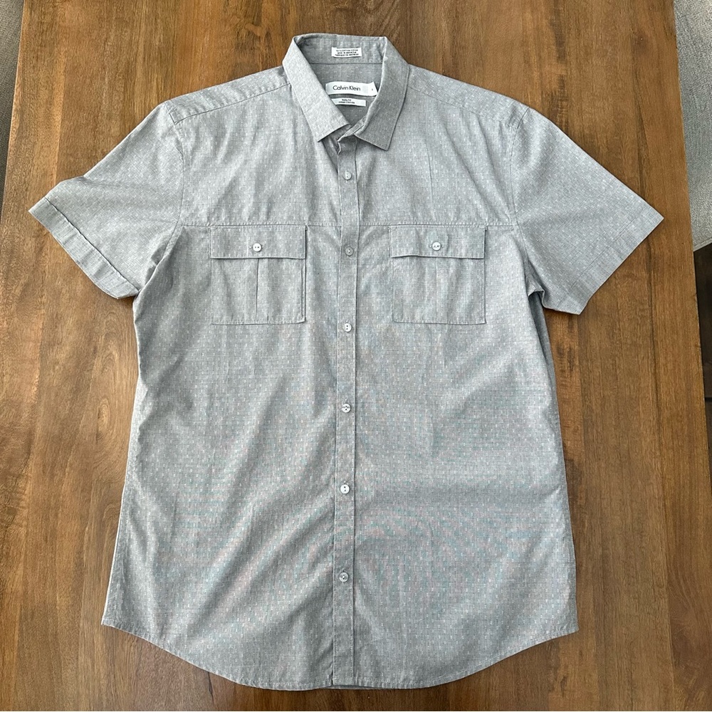 Calvin Klein Button-down